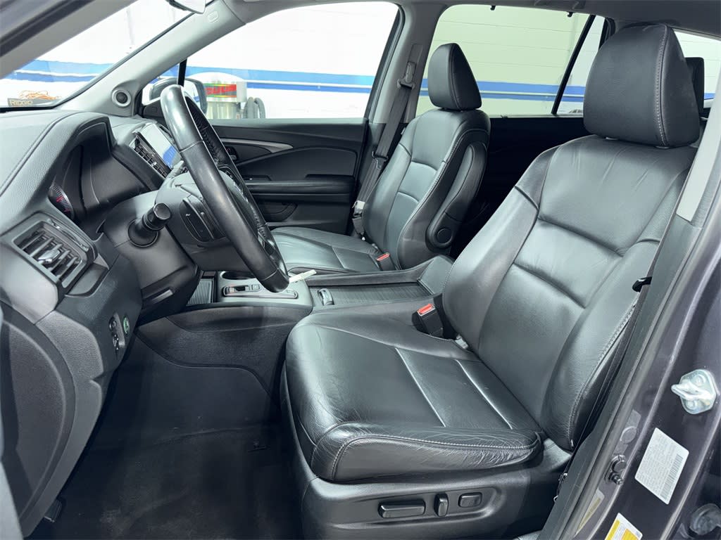 Thumbnail: 2022 Honda Pilot - 9