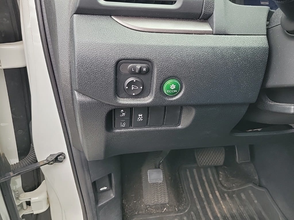 Thumbnail: 2022 Honda Pilot - 19