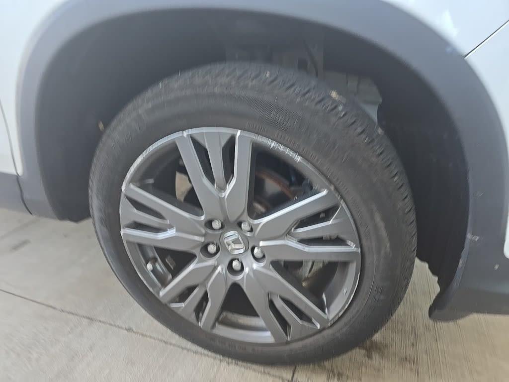 Thumbnail: 2022 Honda Pilot - 17