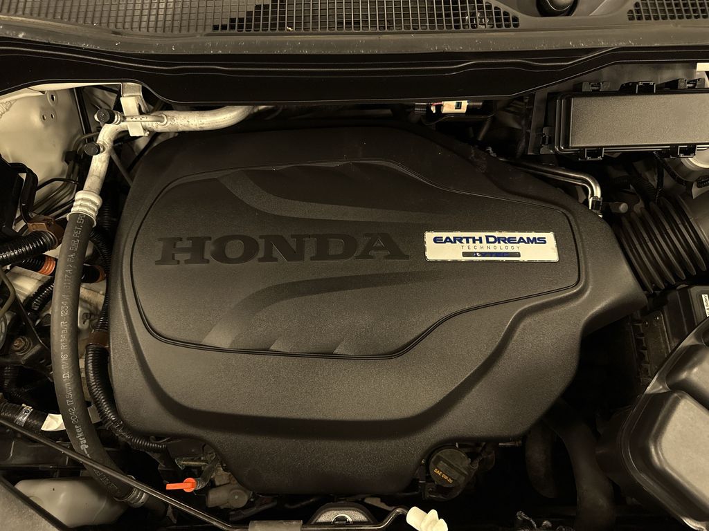 Thumbnail: 2018 Honda Pilot - 8