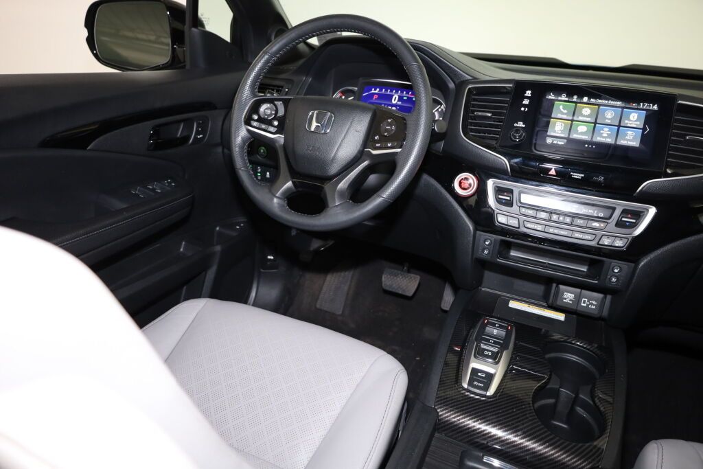 Thumbnail: 2022 Honda Passport - 13
