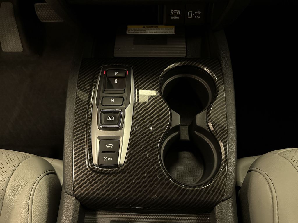 Thumbnail: 2022 Honda Passport - 14