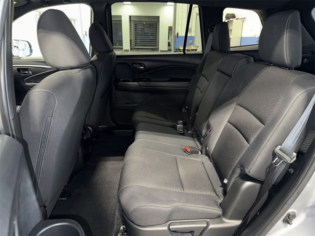 Thumbnail: 2021 Honda Passport - 12