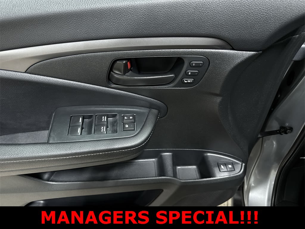 Thumbnail: 2023 Honda Passport - 25