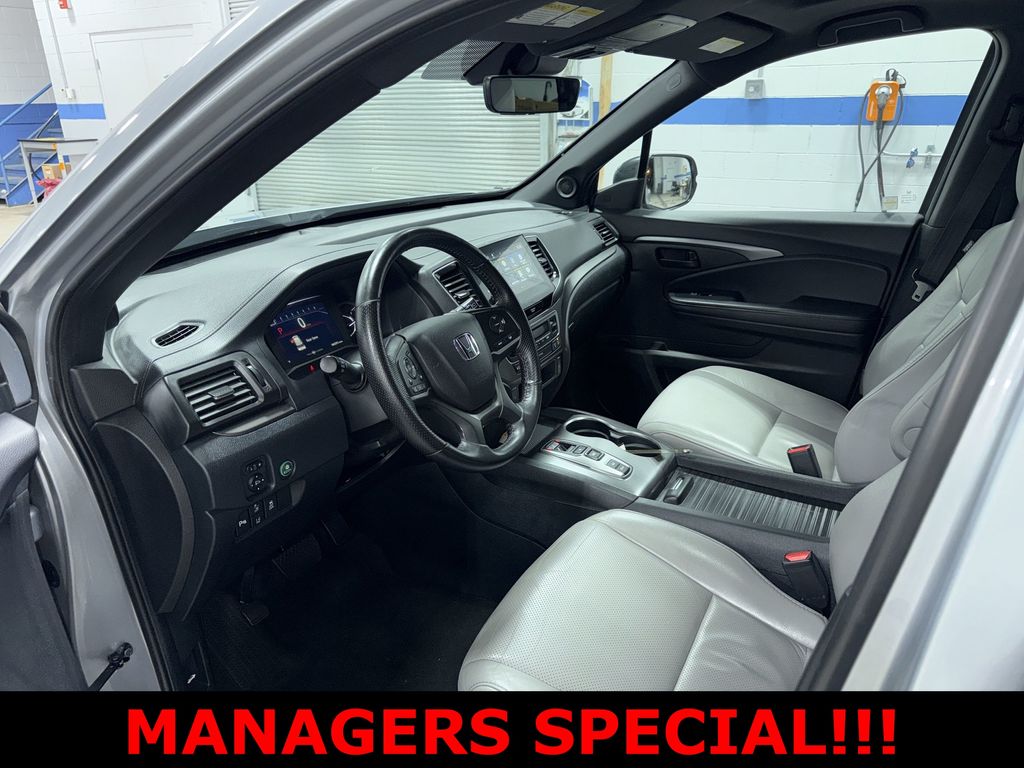 Thumbnail: 2023 Honda Passport - 30