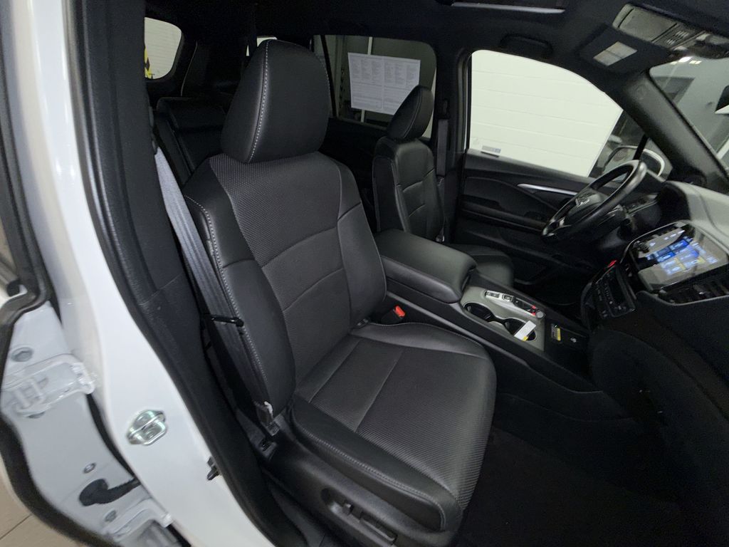 Thumbnail: 2024 Honda Passport - 11