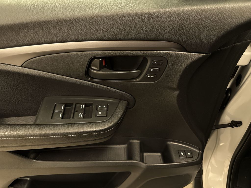 Thumbnail: 2024 Honda Passport - 27