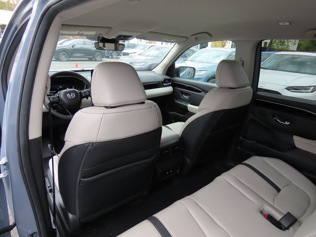 Thumbnail: 2026 Honda Passport - 16