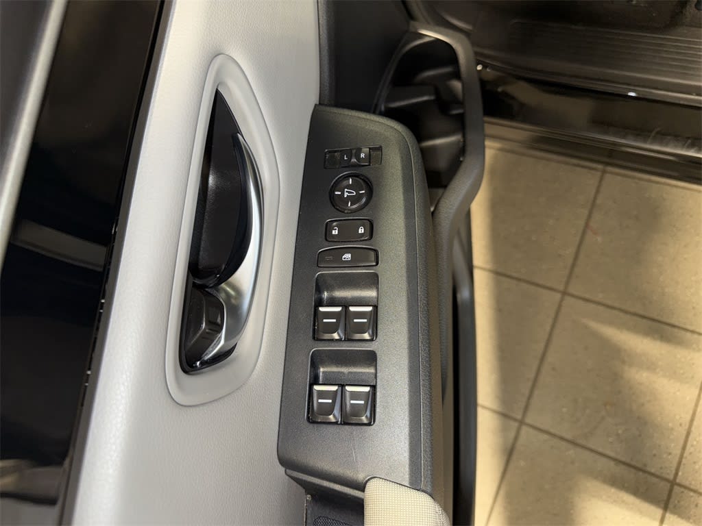 Thumbnail: 2023 Honda Pilot - 13