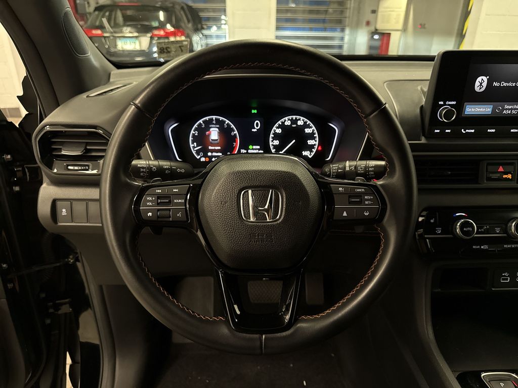 Thumbnail: 2023 Honda Pilot - 2