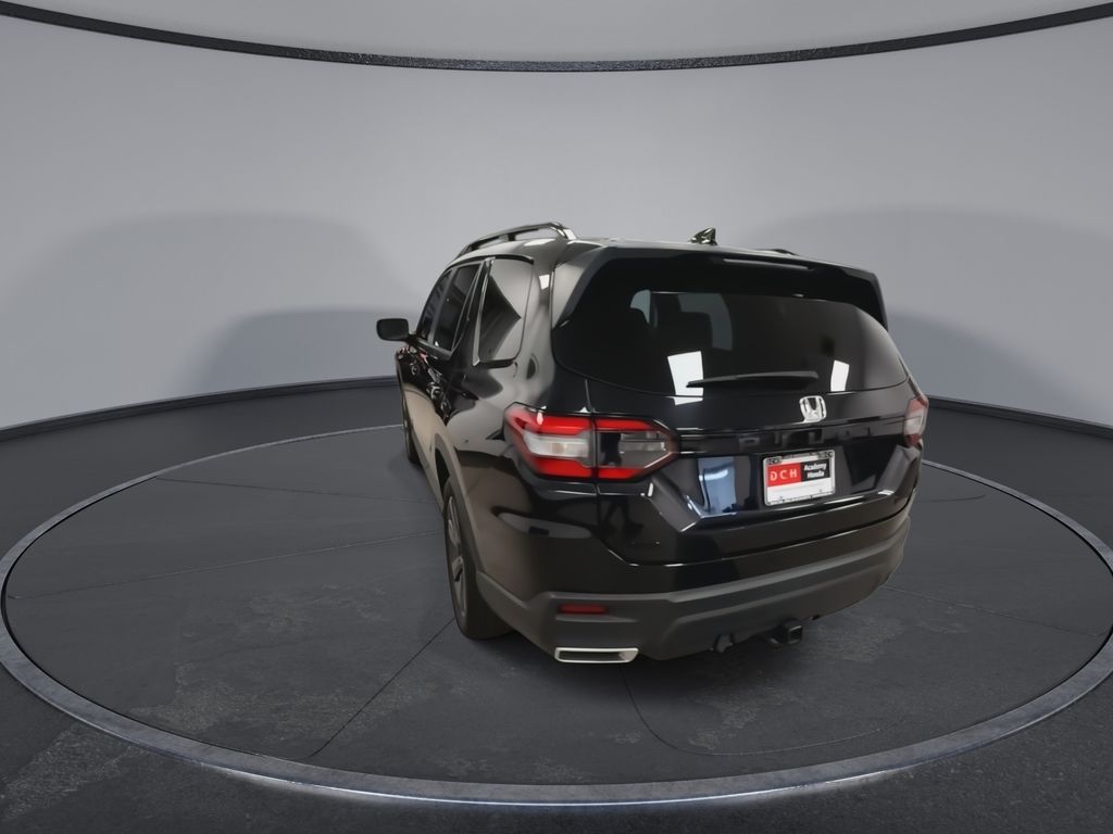 Thumbnail: 2023 Honda Pilot - 6
