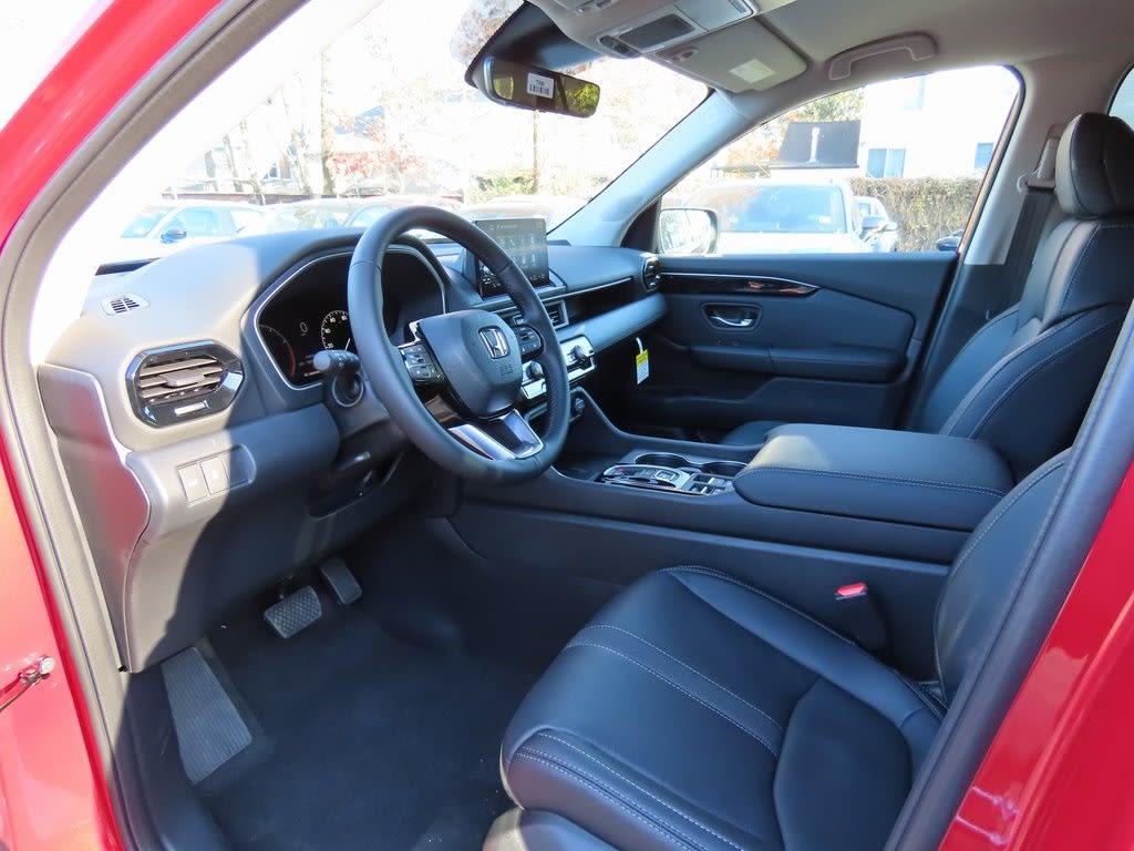 2025 Honda Pilot EX-L 11