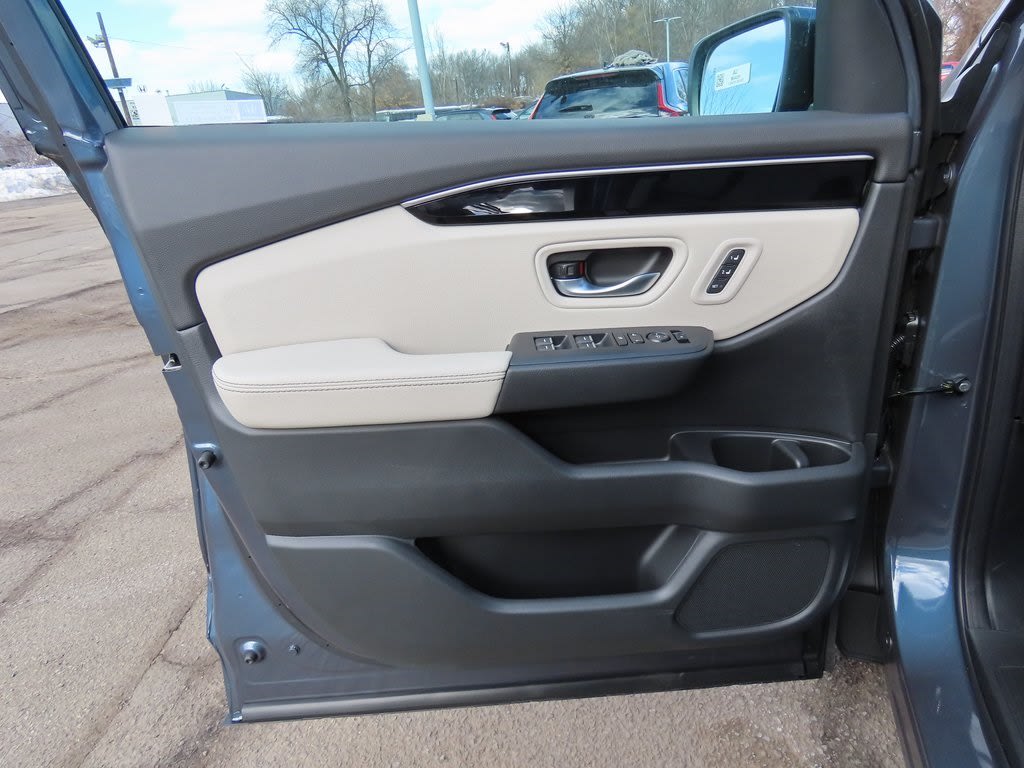 Thumbnail: 2026 Honda Pilot - 21