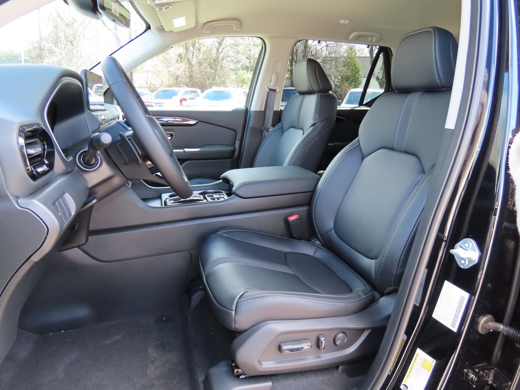 Thumbnail: 2026 Honda Pilot - 12