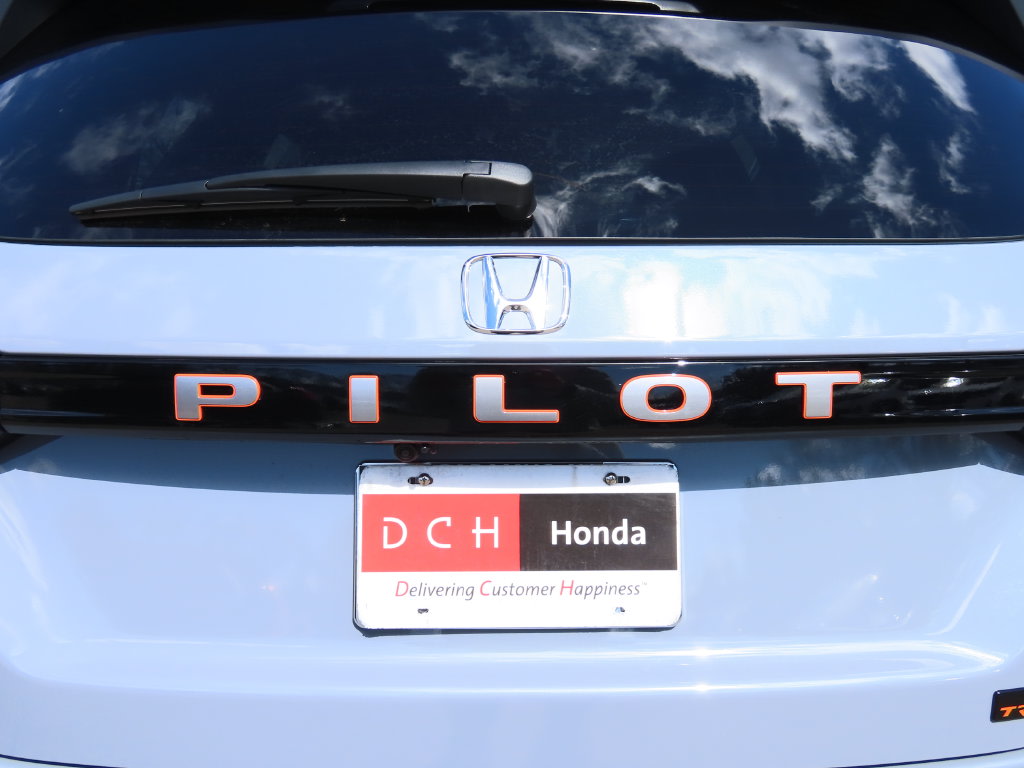 Thumbnail: 2026 Honda Pilot - 18