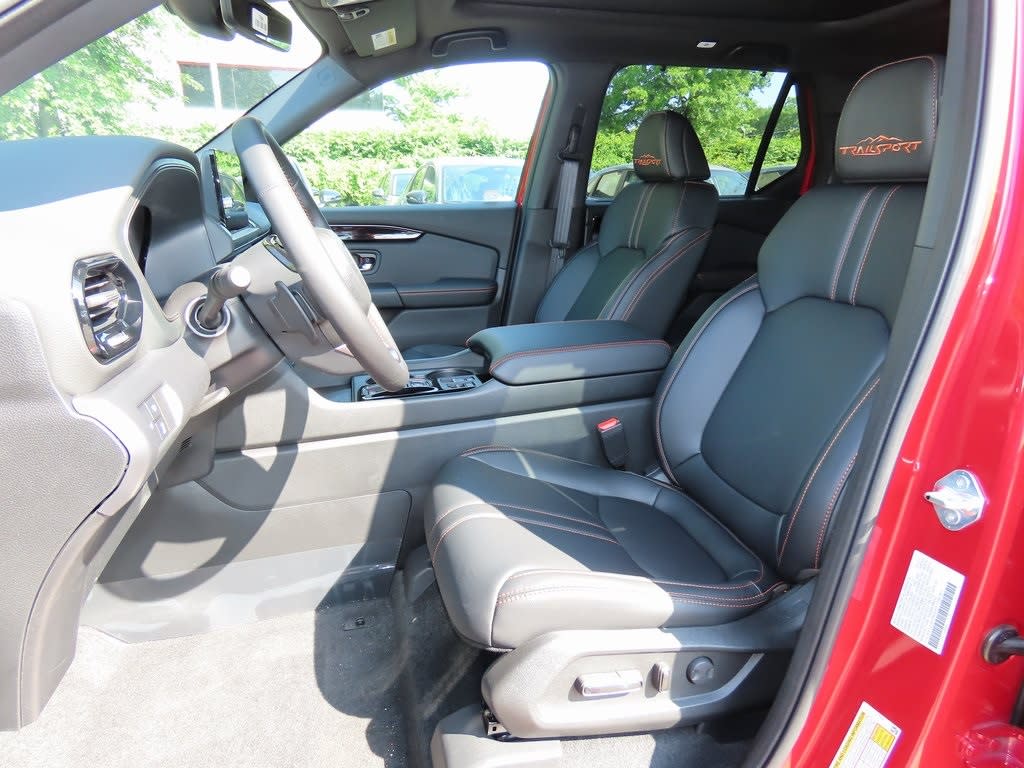 Thumbnail: 2025 Honda Pilot - 11