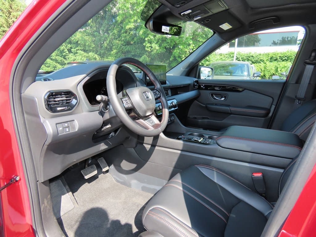 Thumbnail: 2025 Honda Pilot - 2