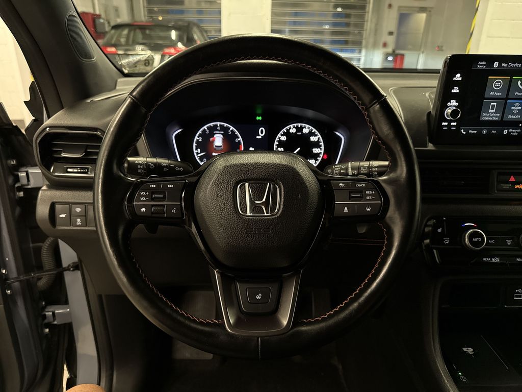 Thumbnail: 2023 Honda Pilot - 2