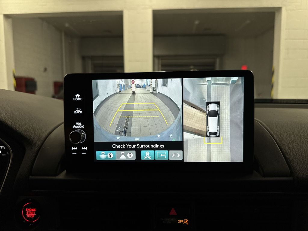 Thumbnail: 2023 Honda Pilot - 30