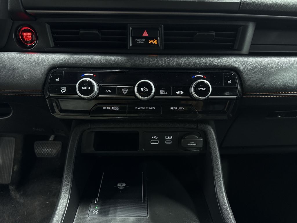 Thumbnail: 2024 Honda Pilot - 25