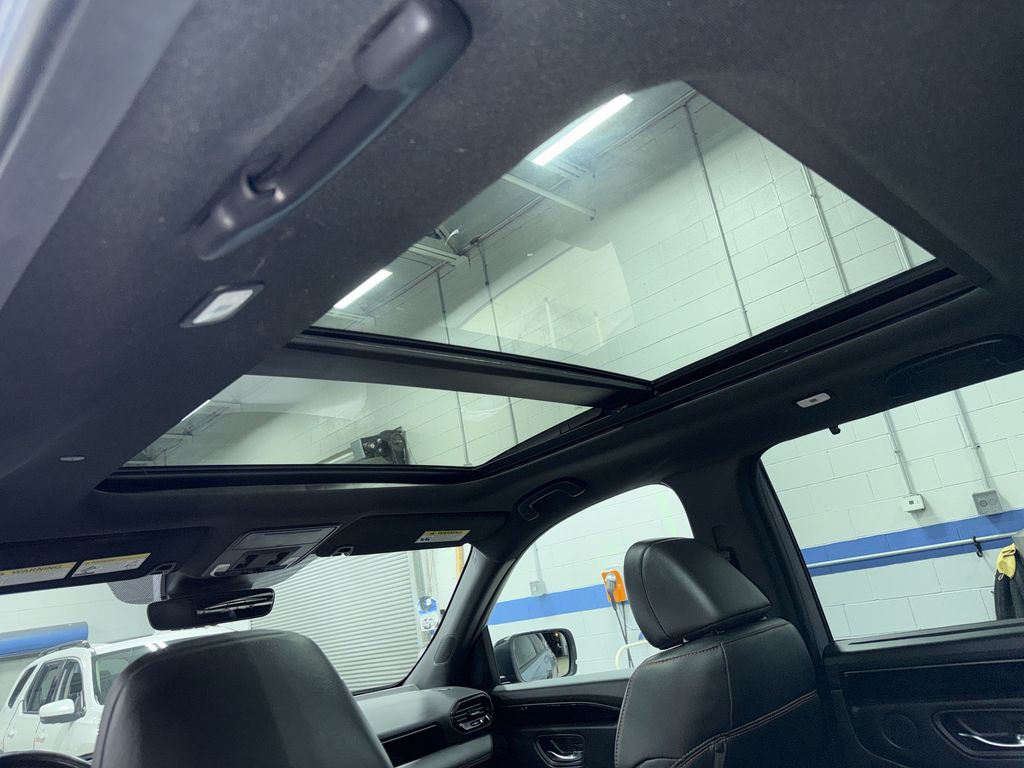 Thumbnail: 2024 Honda Pilot - 28