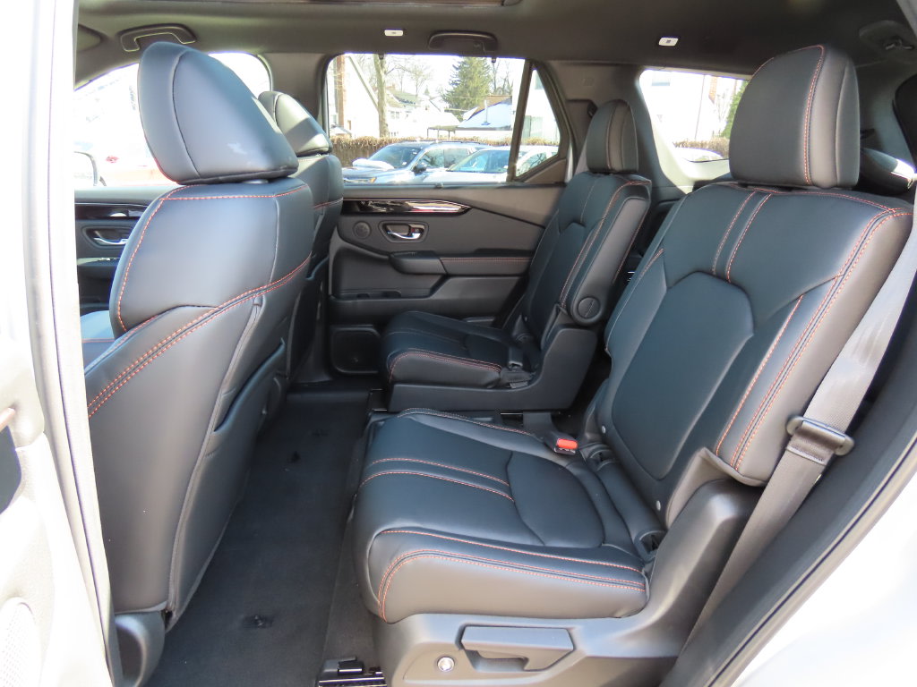 Thumbnail: 2026 Honda Pilot - 13