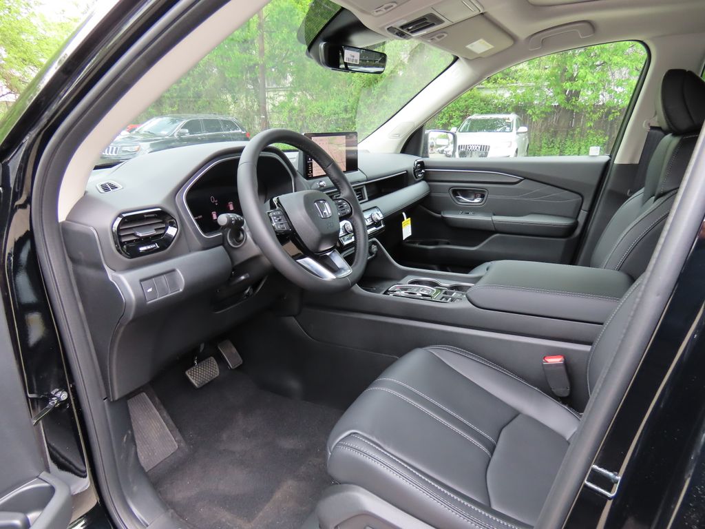 Thumbnail: 2026 Honda Pilot - 11