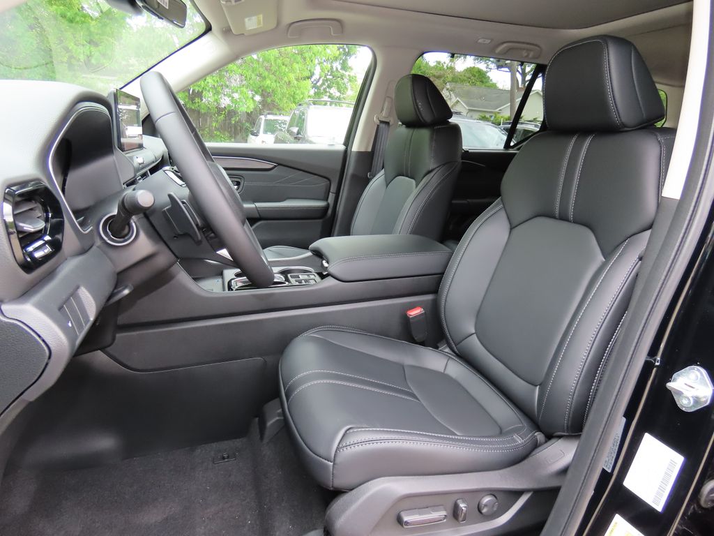 Thumbnail: 2026 Honda Pilot - 19