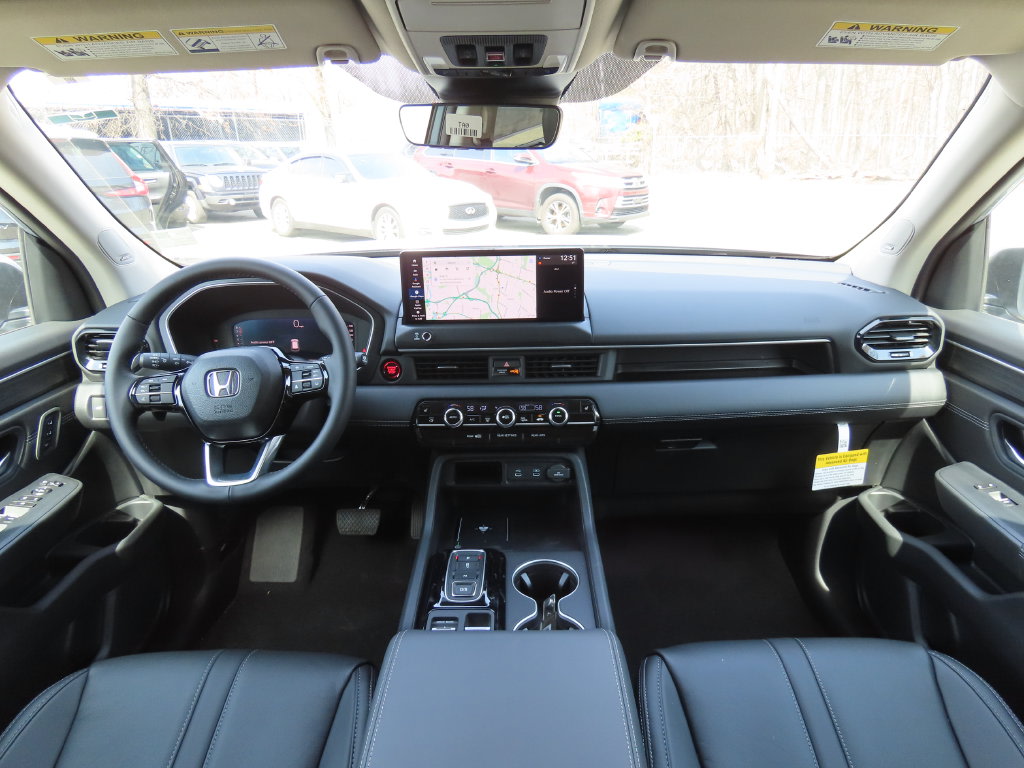 Thumbnail: 2026 Honda Pilot - 9