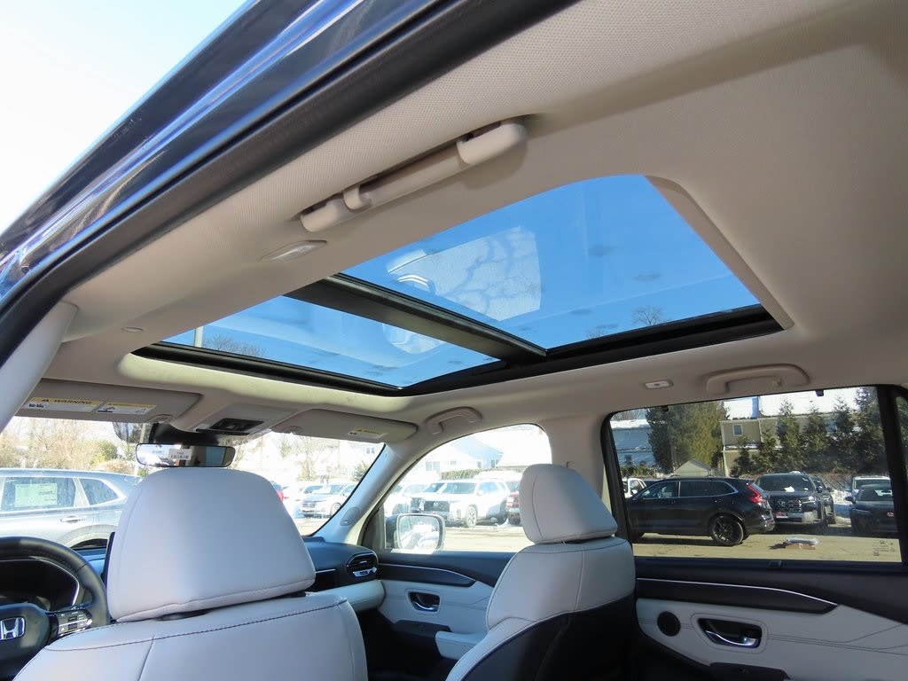 Thumbnail: 2026 Honda Pilot - 23