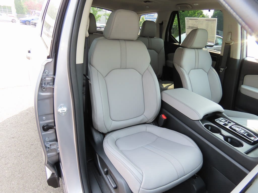 Thumbnail: 2025 Honda Pilot - 12