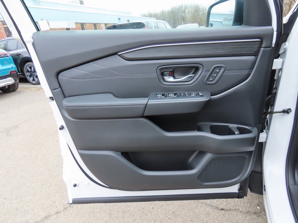 Thumbnail: 2026 Honda Pilot - 24