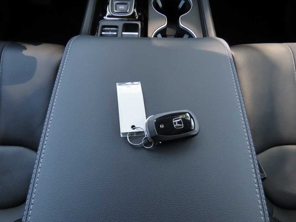 Thumbnail: 2025 Honda Pilot - 18