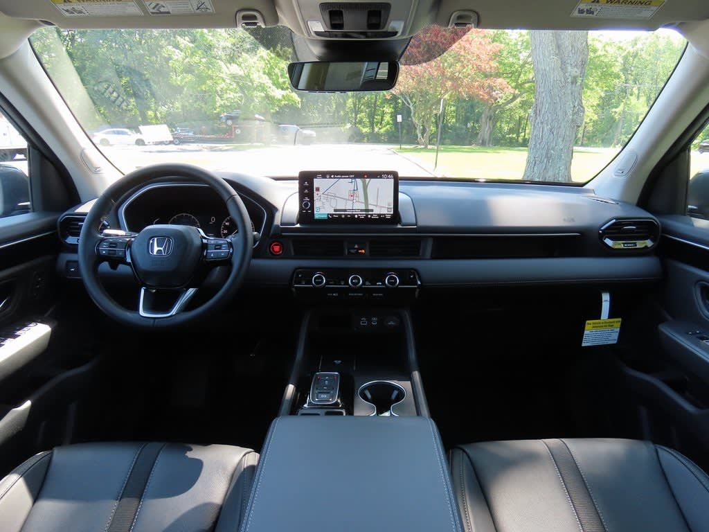 Thumbnail: 2025 Honda Pilot - 10