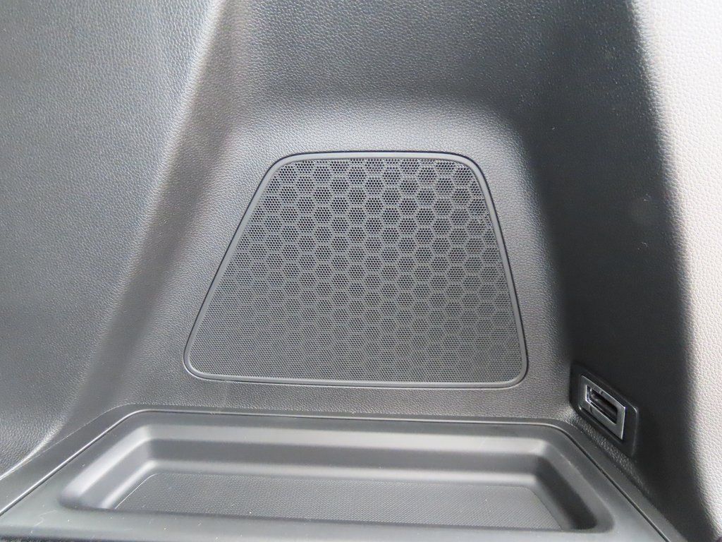 Thumbnail: 2026 Honda Pilot - 12