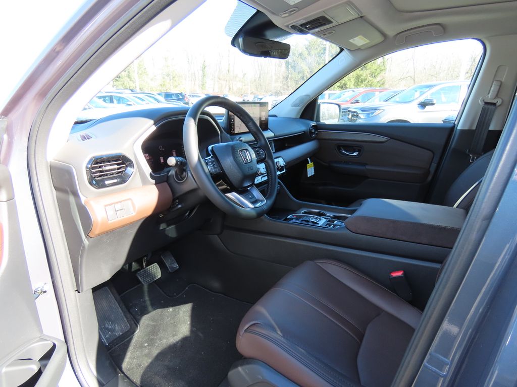 Thumbnail: 2026 Honda Pilot - 10