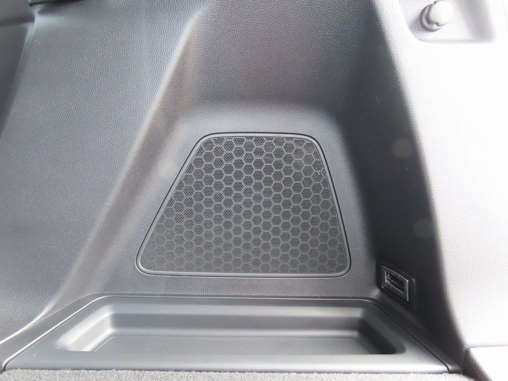 Thumbnail: 2026 Honda Pilot - 12