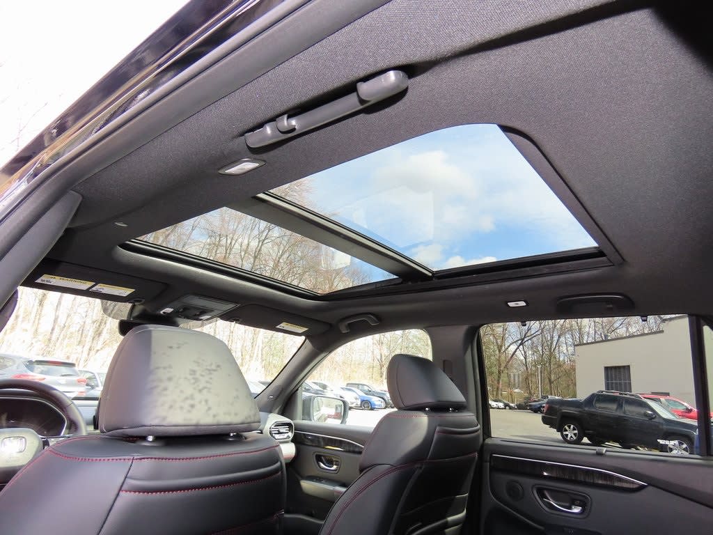 Thumbnail: 2025 Honda Pilot - 21