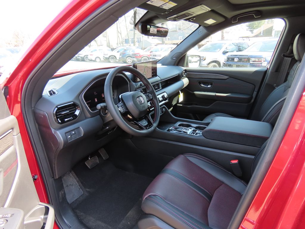 Thumbnail: 2026 Honda Pilot - 10