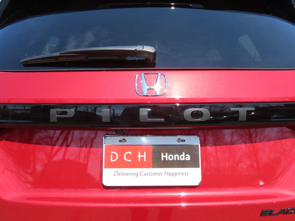 Thumbnail: 2026 Honda Pilot - 17
