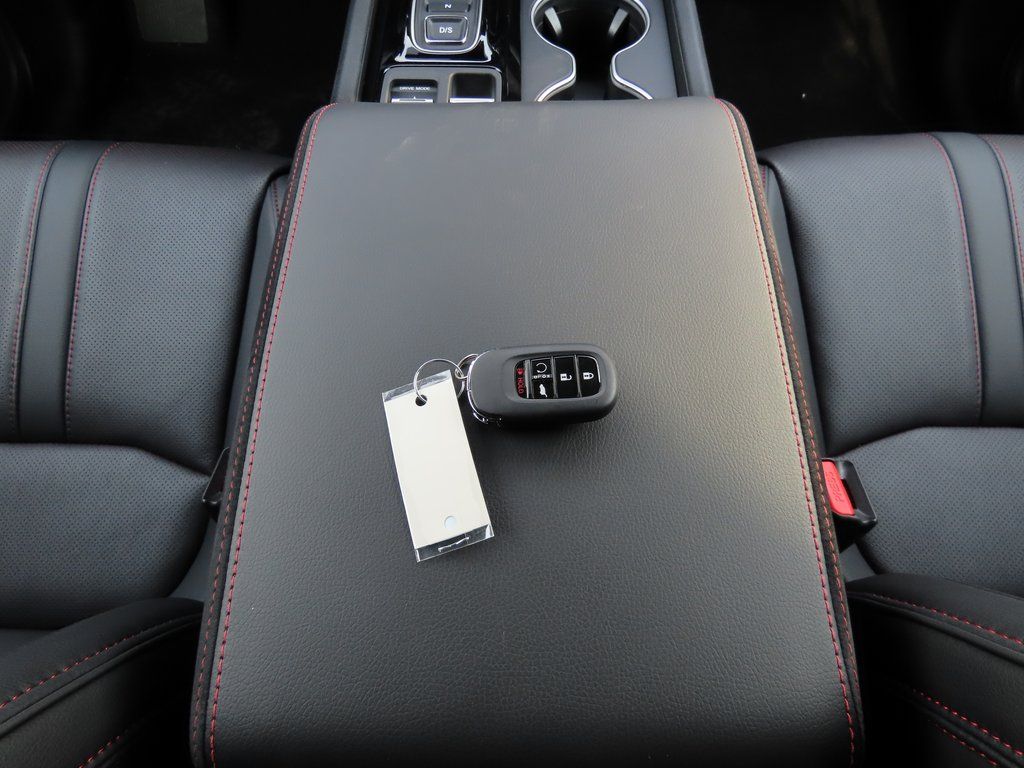 Thumbnail: 2026 Honda Pilot - 32