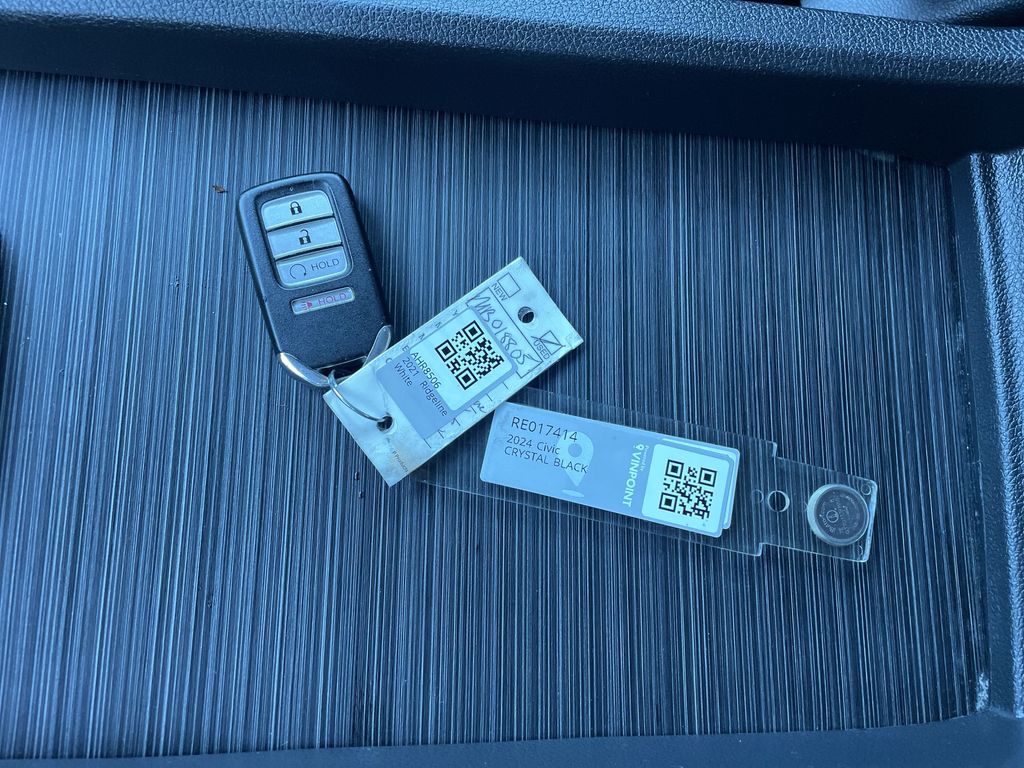 Thumbnail: 2021 Honda Ridgeline - 17