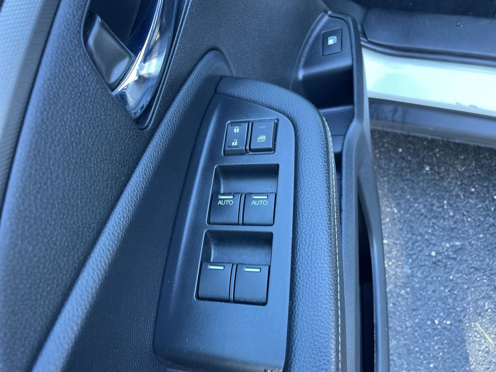 Thumbnail: 2021 Honda Ridgeline - 26