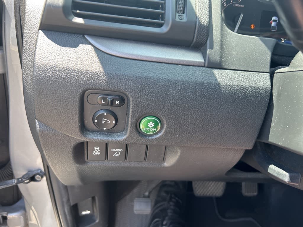 2019 Honda Ridgeline Sport 16