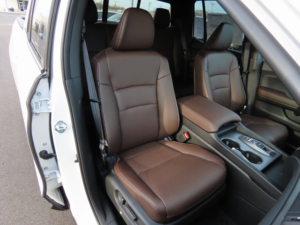 Thumbnail: 2025 Honda Ridgeline - 11