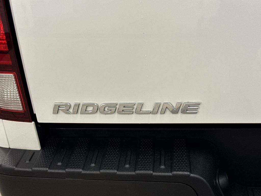 Thumbnail: 2023 Honda Ridgeline - 6