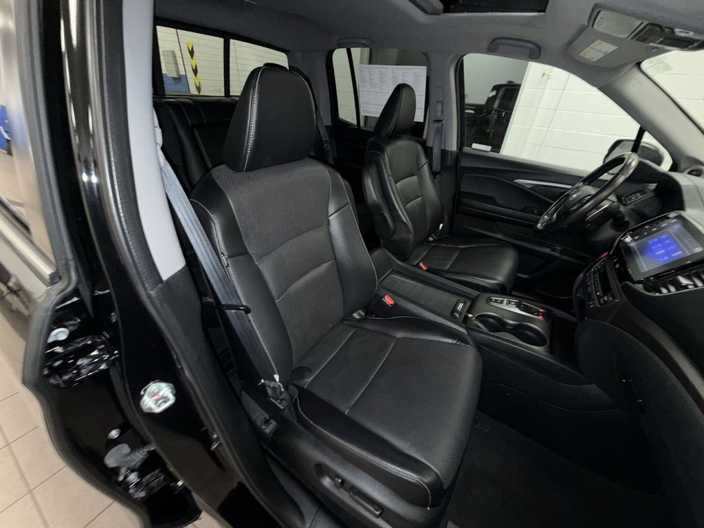 Thumbnail: 2023 Honda Ridgeline - 9