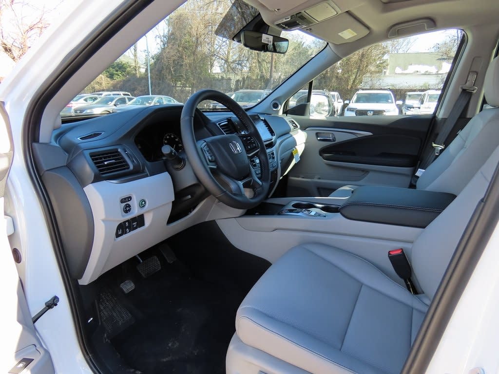 Thumbnail: 2025 Honda Ridgeline - 10