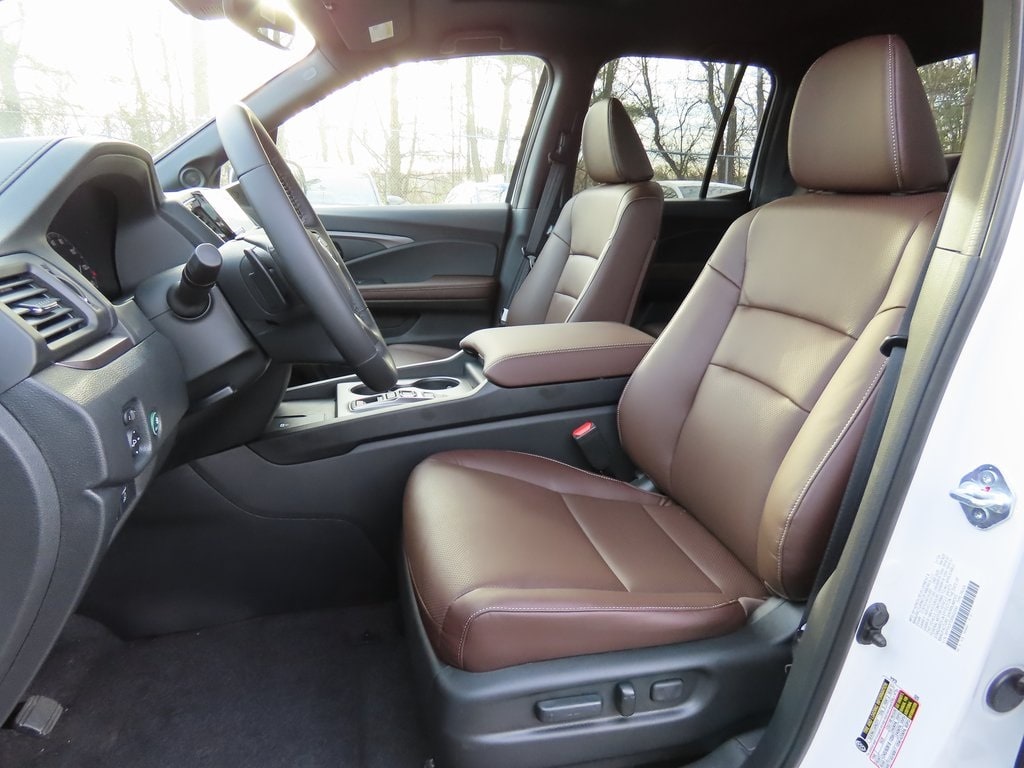 Thumbnail: 2025 Honda Ridgeline - 10