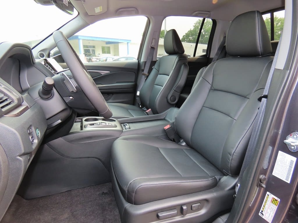 Thumbnail: 2025 Honda Ridgeline - 12